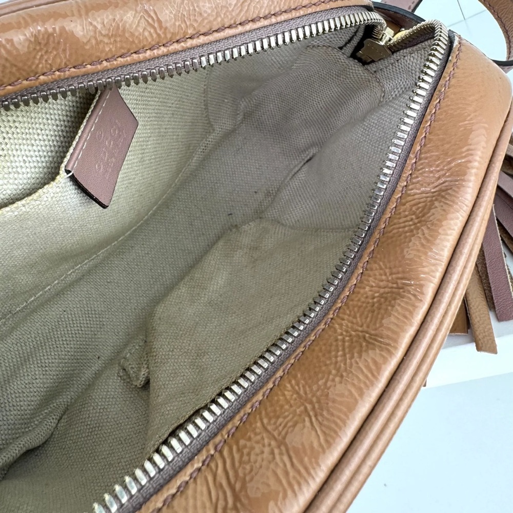 Gucci Soho Disco Crossbody Bag – Tan / Nude - Picture 9 of 15
